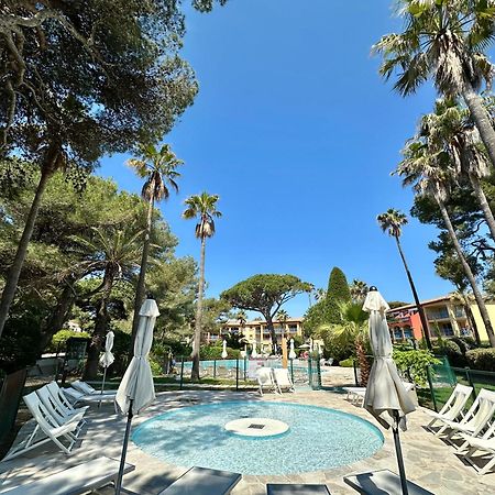 Badine Beach 5P Plage Piscine Balneo Clim Jardin Exotique Hyeres Ngoại thất bức ảnh