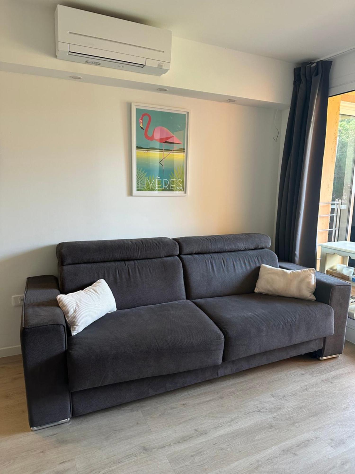 Badine Beach 5P Plage Piscine Balneo Clim Jardin Exotique Hyeres Ngoại thất bức ảnh